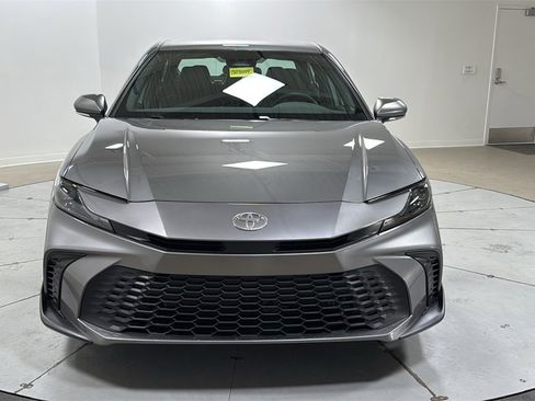 New 2026 Toyota Camry SE image 2