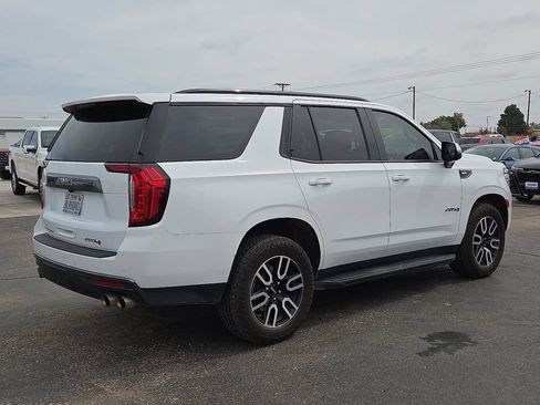 Used 2024 GMC Yukon AT4 AWD/4WD image 4