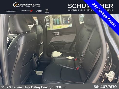 Used 2024 Jeep Compass Latitude AWD/4WD image 13
