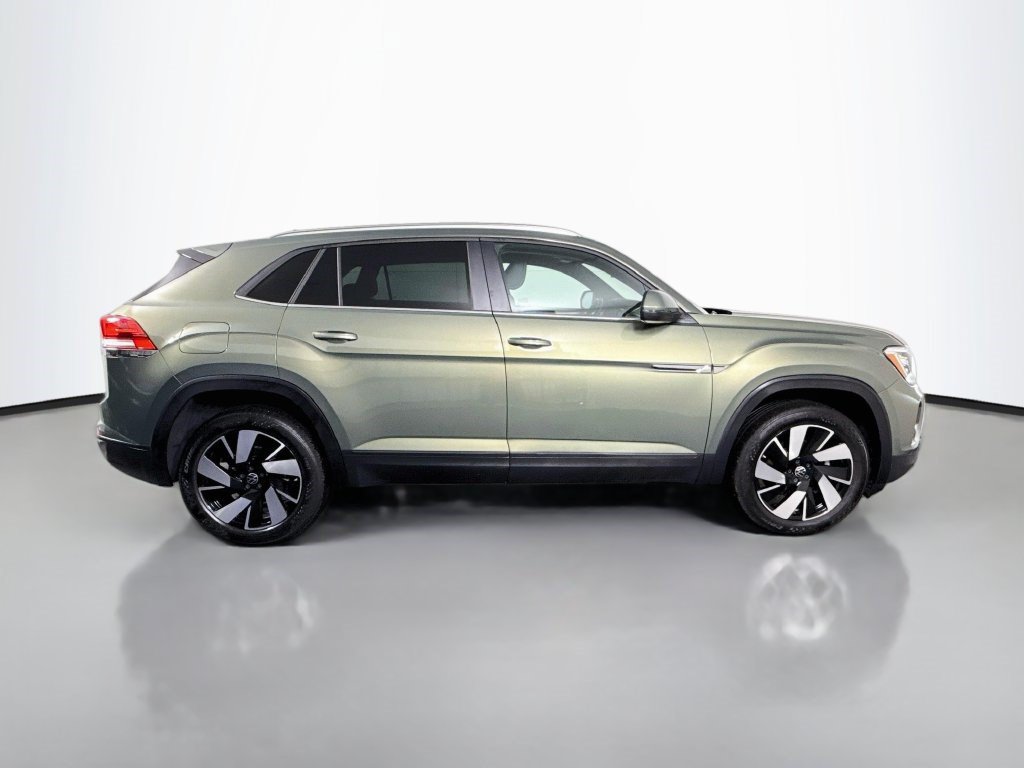 Used 2026 Volkswagen Atlas Cross Sport SE FWD image 11