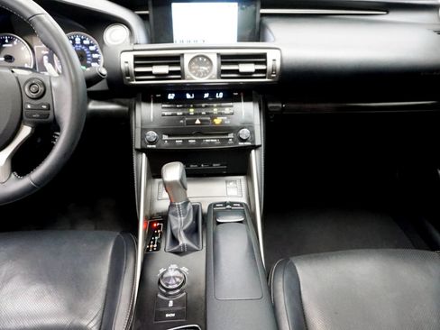 Used 2014 Lexus IS 250 RWD image 20