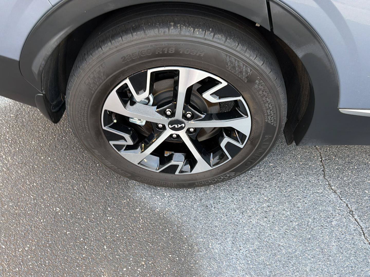 Used 2023 Kia Sportage EX FWD image 37