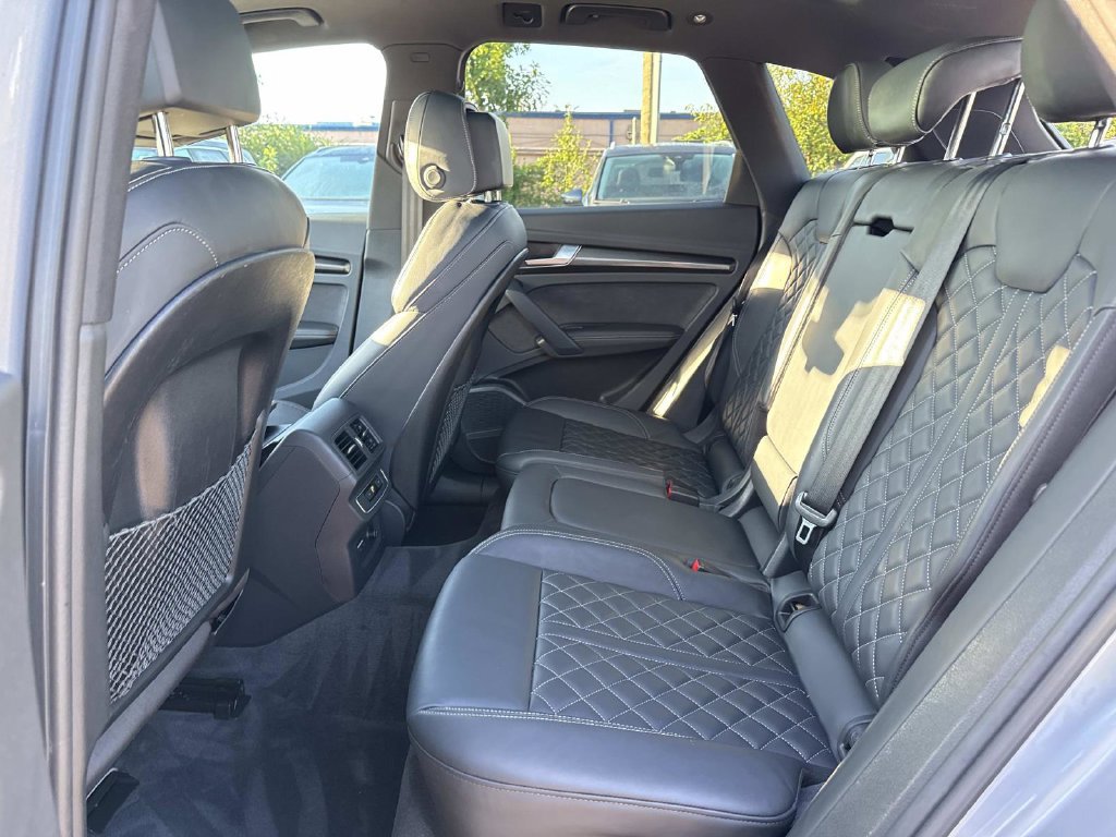 Used 2023 Audi SQ5 Premium Plus w/ Premium Plus Package AWD/4WD image 11