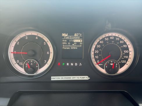 Used 2016 RAM 1500 Tradesman w/ Popular Equipment Group AWD/4WD image 13