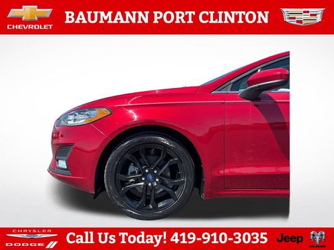 Used 2020 Ford Fusion SE w/ Equipment Group 151A FWD image 27