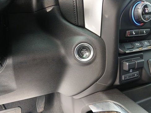 Used 2020 Chevrolet Silverado 1500 RST w/ All-Star Edition image 24