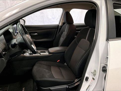 Used 2021 Nissan Sentra SV image 24