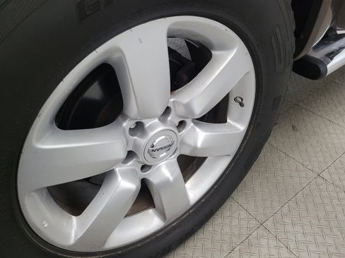 Used 2014 Nissan Titan SL w/ SL Max Utility Package image 31