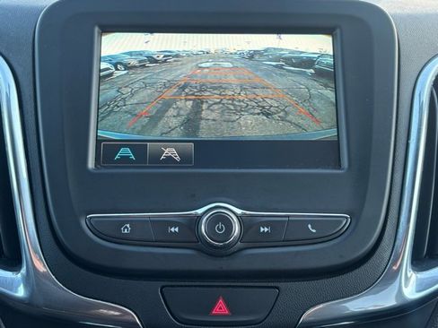 Used 2018 Chevrolet Equinox LT image 27