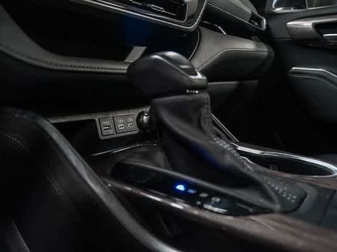 Used 2023 Toyota Highlander Platinum image 25