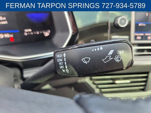 Used 2024 Volkswagen Jetta SE FWD image 33