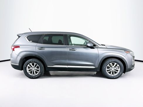 Used 2019 Hyundai Santa Fe SE FWD image 10