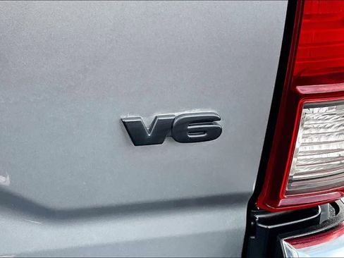 Used 2023 Toyota Tacoma SR5 image 7