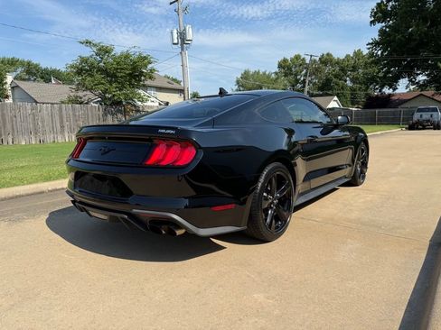 Used 2021 Ford Mustang Coupe w/ Equipment Group 101A RWD image 5