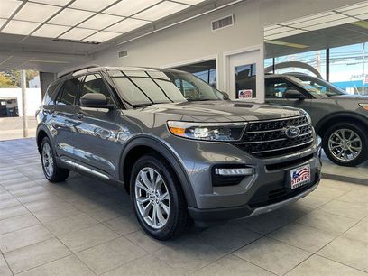 Used 2022 Ford Explorer XLT w/ Equipment Group 202A