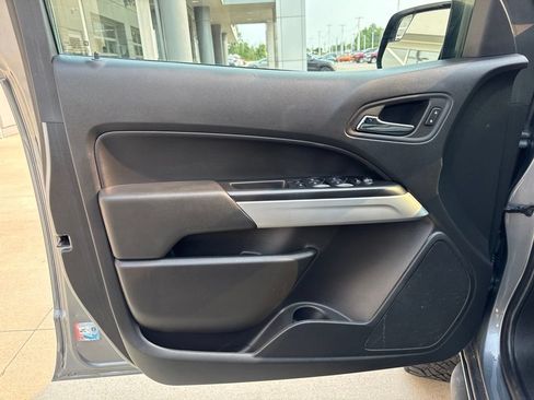 Used 2022 Chevrolet Colorado ZR2 AWD/4WD image 21