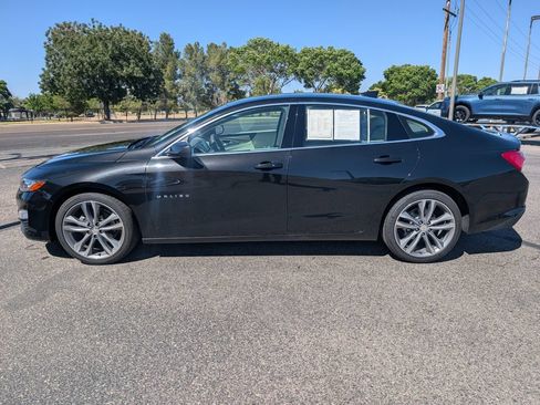 Used 2024 Chevrolet Malibu LT FWD image 2