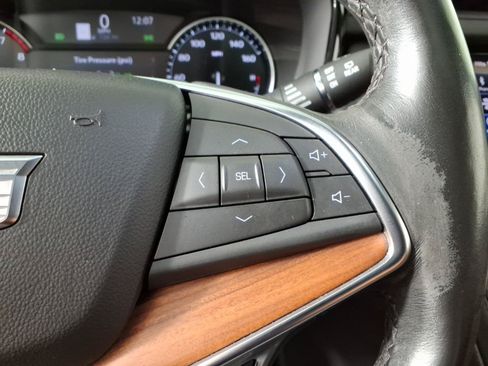 Certified 2024 Cadillac XT5 Premium Luxury FWD image 21