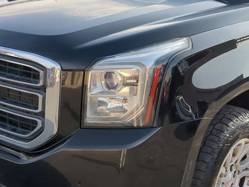Used 2016 GMC Yukon SLT image 12