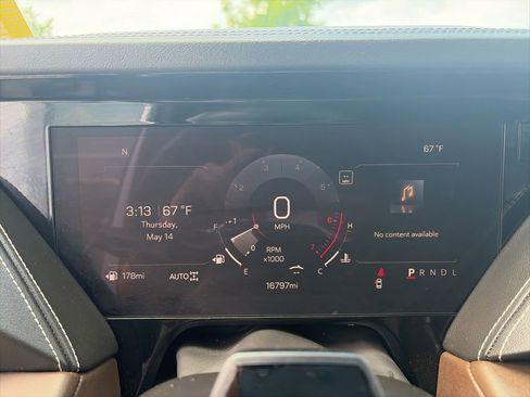 Used 2026 GMC Yukon Denali Ultimate AWD/4WD image 14