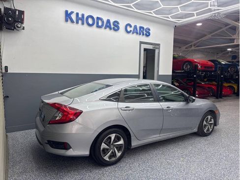 Used 2019 Honda Civic LX image 8