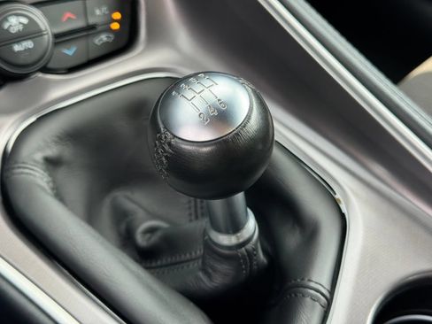 Used 2021 Dodge Challenger R/T Scat Pack RWD image 23