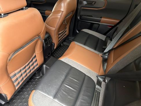 Used 2023 Ford Bronco Sport Outer Banks w/ Tech Package AWD/4WD image 11