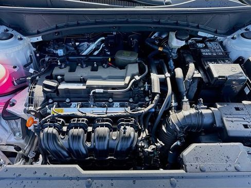 Certified 2026 Hyundai Tucson SE FWD image 28