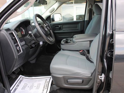 Used 2017 RAM 1500 Express w/ Black Ram 1500 Express Group image 13