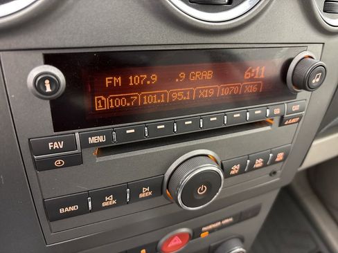 Used 2008 Saturn Vue XE w/ Premium Trim Package image 25