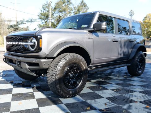 Used 2022 Ford Bronco Wildtrak image 89