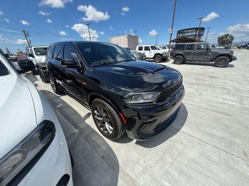 Used 2022 Dodge Durango SRT image 3