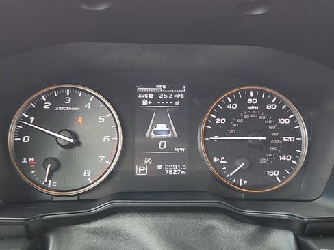 Used 2025 Subaru Outback Wilderness AWD/4WD image 12