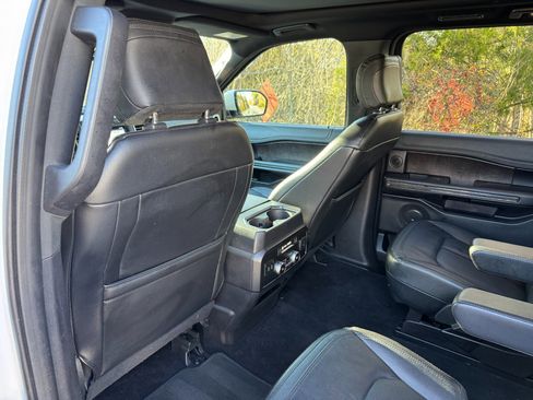 Used 2019 Ford Expedition Limited w/ Equipment Group 301A image 51