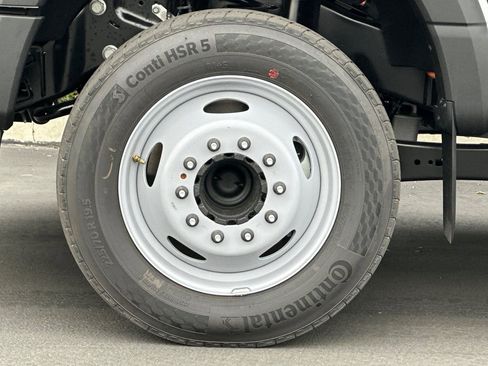 New 2026 Ford F550 2WD Regular Cab Super Duty image 22