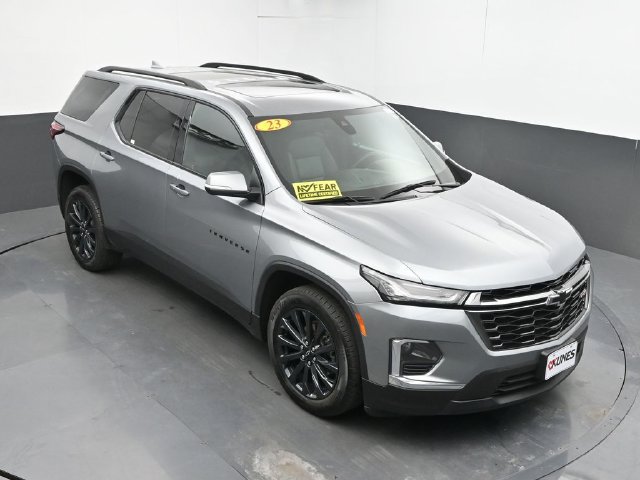Used 2023 Chevrolet Traverse RS w/ LPO, Floor Liner Package AWD/4WD image 41