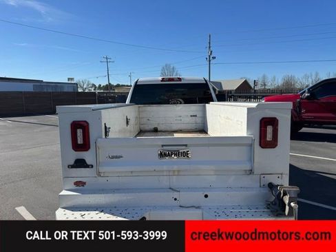 Used 2022 Chevrolet Silverado 3500 LT w/ Convenience Package image 9