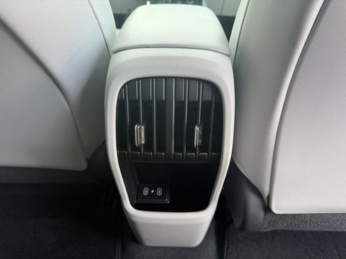Used 2024 Hyundai Kona SEL FWD image 41