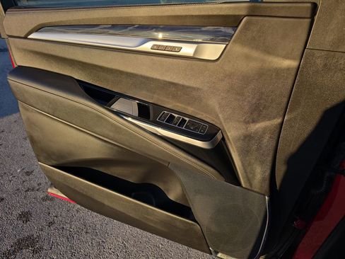 Used 2026 Cadillac Escalade Sport w/ Touring Package image 31