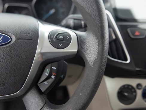 Used 2013 Ford Focus SE FWD image 36