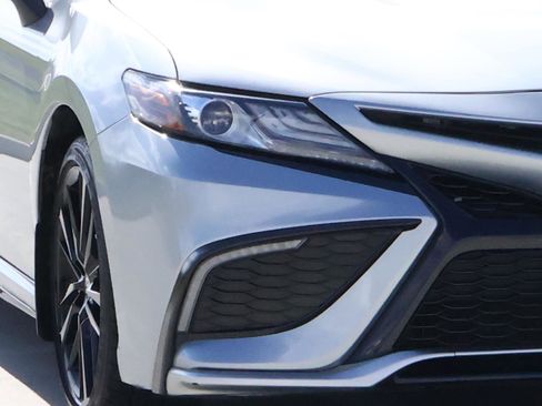 Used 2024 Toyota Camry XSE image 7