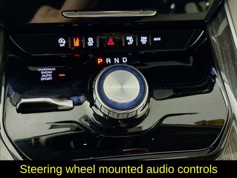 Used 2022 Jeep Wagoneer Series II image 23