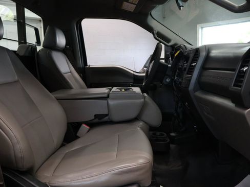 Used 2017 Ford F350 XL AWD/4WD image 18