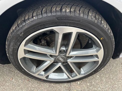 Used 2020 Audi A3 2.0T Premium image 25