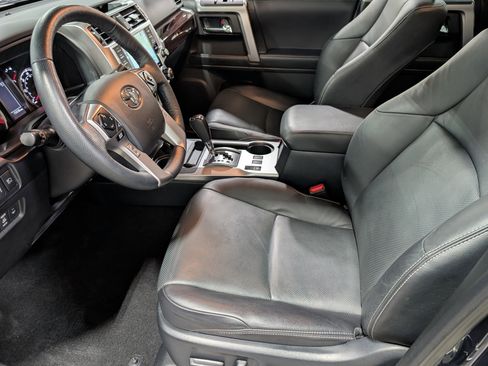 Used 2023 Toyota 4Runner Limited image 10