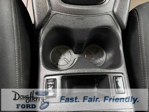 Used 2017 Nissan Rogue SV w/ SV Premium Package image 45