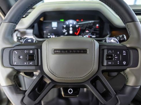 Used 2025 Land Rover Defender 110 AWD/4WD image 35