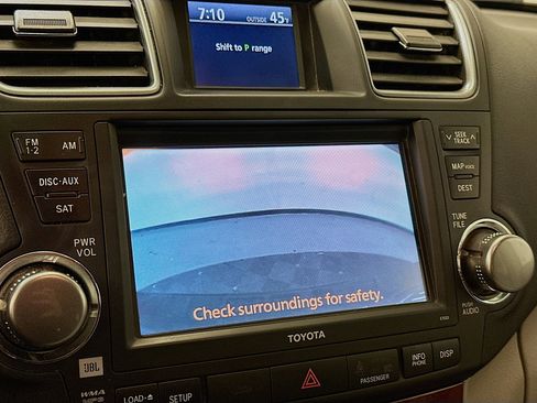 Used 2012 Toyota Highlander Limited w/ Tow Pkg image 23