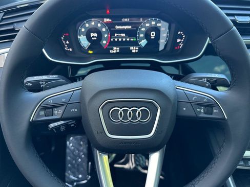 New 2025 Audi Q3 2.0T Premium image 22