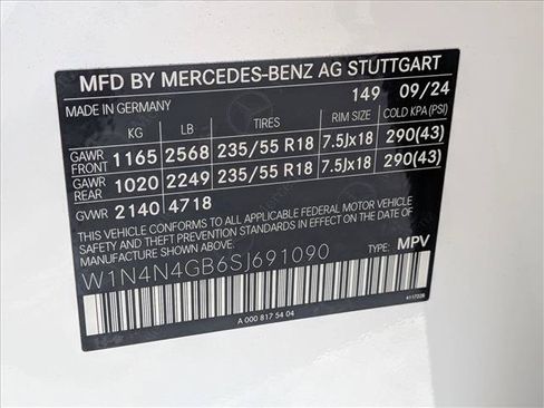 Certified 2025 Mercedes-Benz GLA 250 image 23